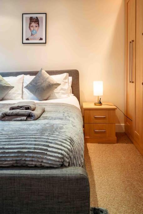 Sweet 3Brs House Close To Oxford & Soho Лондон Екстер'єр фото
