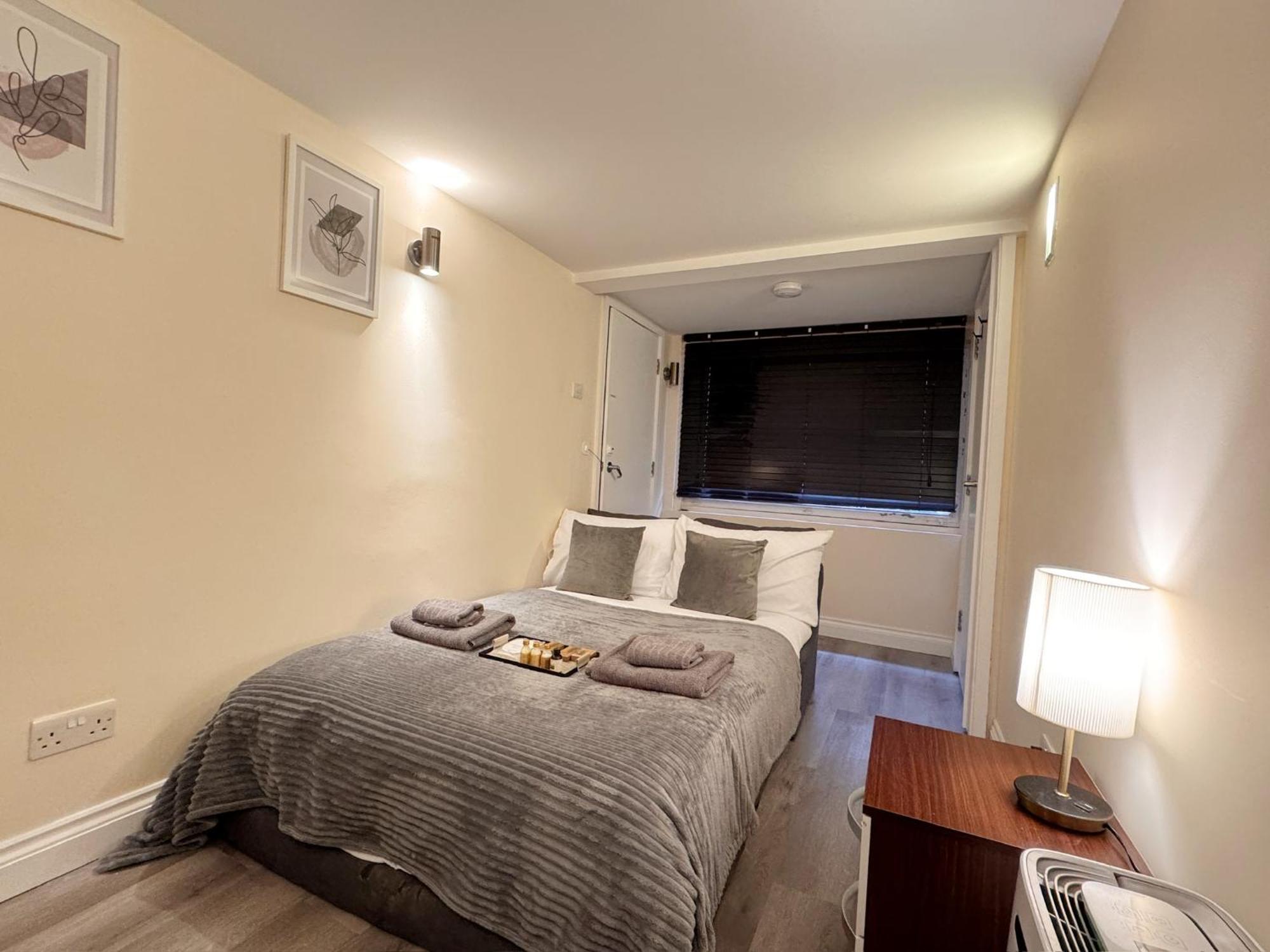 Sweet 3Brs House Close To Oxford & Soho Лондон Екстер'єр фото